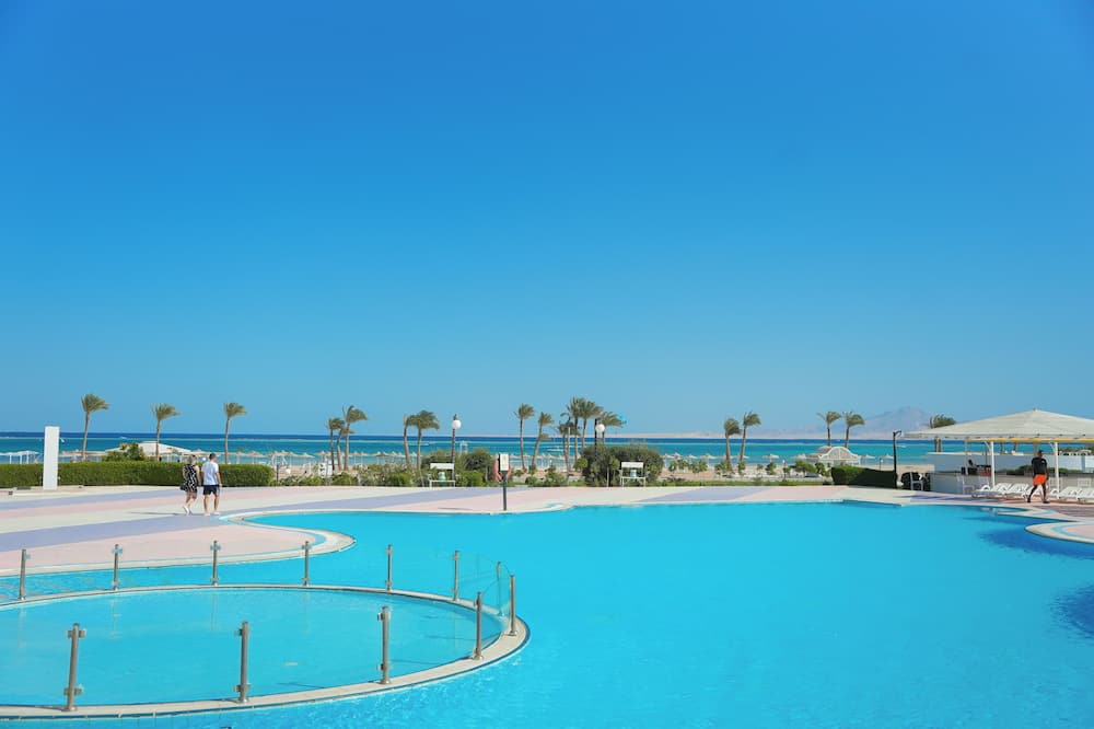 Amarina Star Resort & Aqua Park