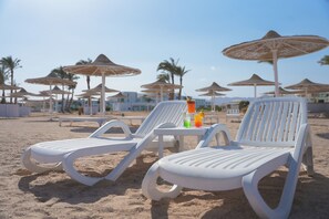 Private beach, beach bar - Star Resort & Aqua Park Sharm El-Sheikh (Sharm El Sheikh)