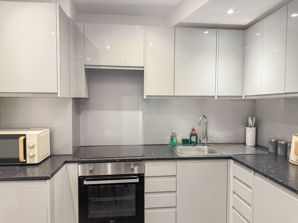 Fridge, microwave, oven, dishwasher