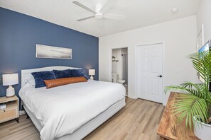 2 bedrooms, desk, iron/ironing board, free WiFi