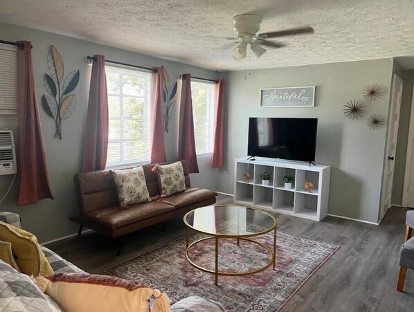 تلفزيون ذكي