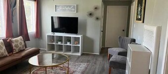 Historic Peaceful Apt near VSU & SGMC