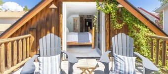 Charming Ketchum Cottage with Gourmet Kitchen