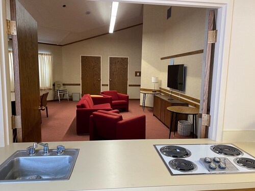 The Echo Center - space for family/large groups, retreats or events. 