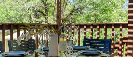 獨棟房屋, 多張床, 庭院, 山景 (2625 Hanover Drive) | 室外用餐