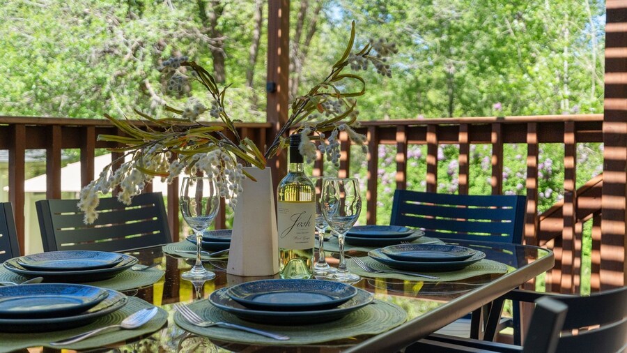 Close to Trails, Parks & Open Space! Amazing Yard!