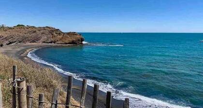 Logement Entier : Cabane - Agde, France