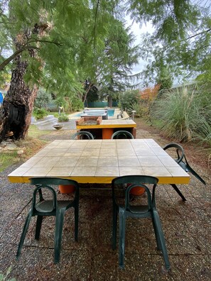 Outdoor dining - Séjour Relaxation, Bien-être , au Domaine D'eihei-ji (Biars-sur-Cère)