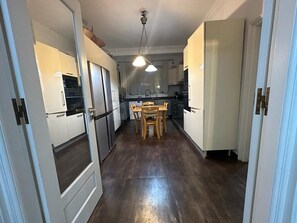 Dining - Villa Avec Jardin Cosy Confortable et Fonctionnel (El Achour)
