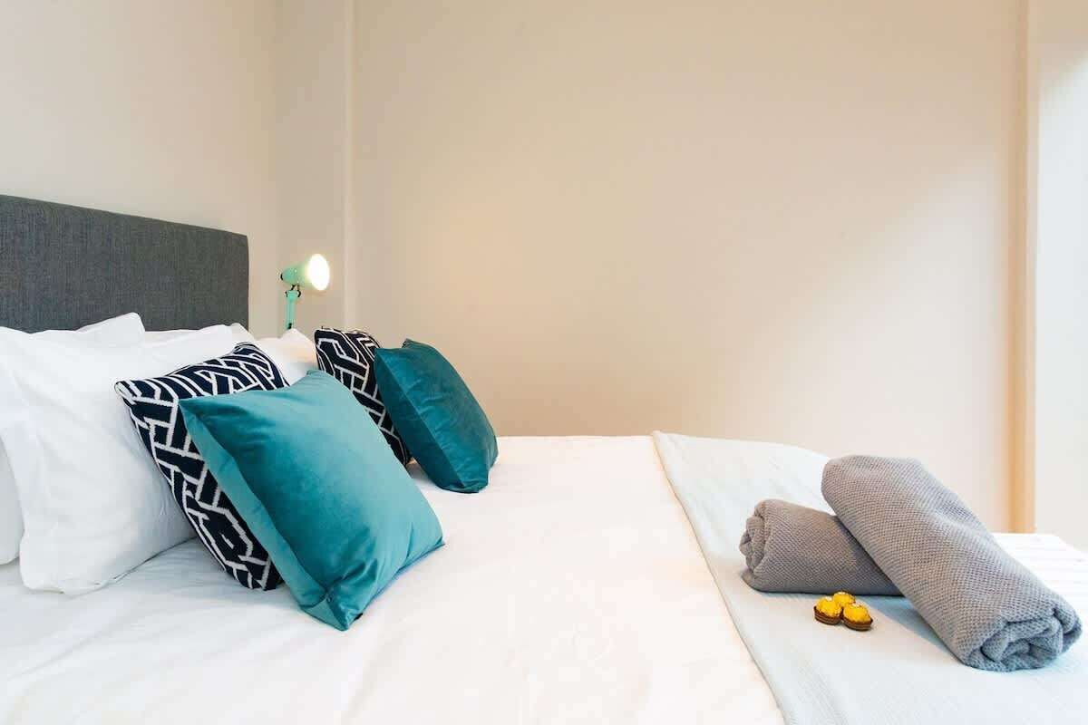1 bedroom, iron/ironing board, travel crib, WiFi