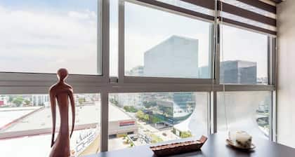 Beautiful apartment w/amenities in front of CARSO