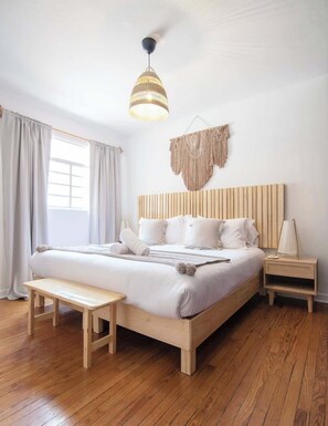 2 soverom, strykejern/-brett, reiseseng for barn og wi-fi