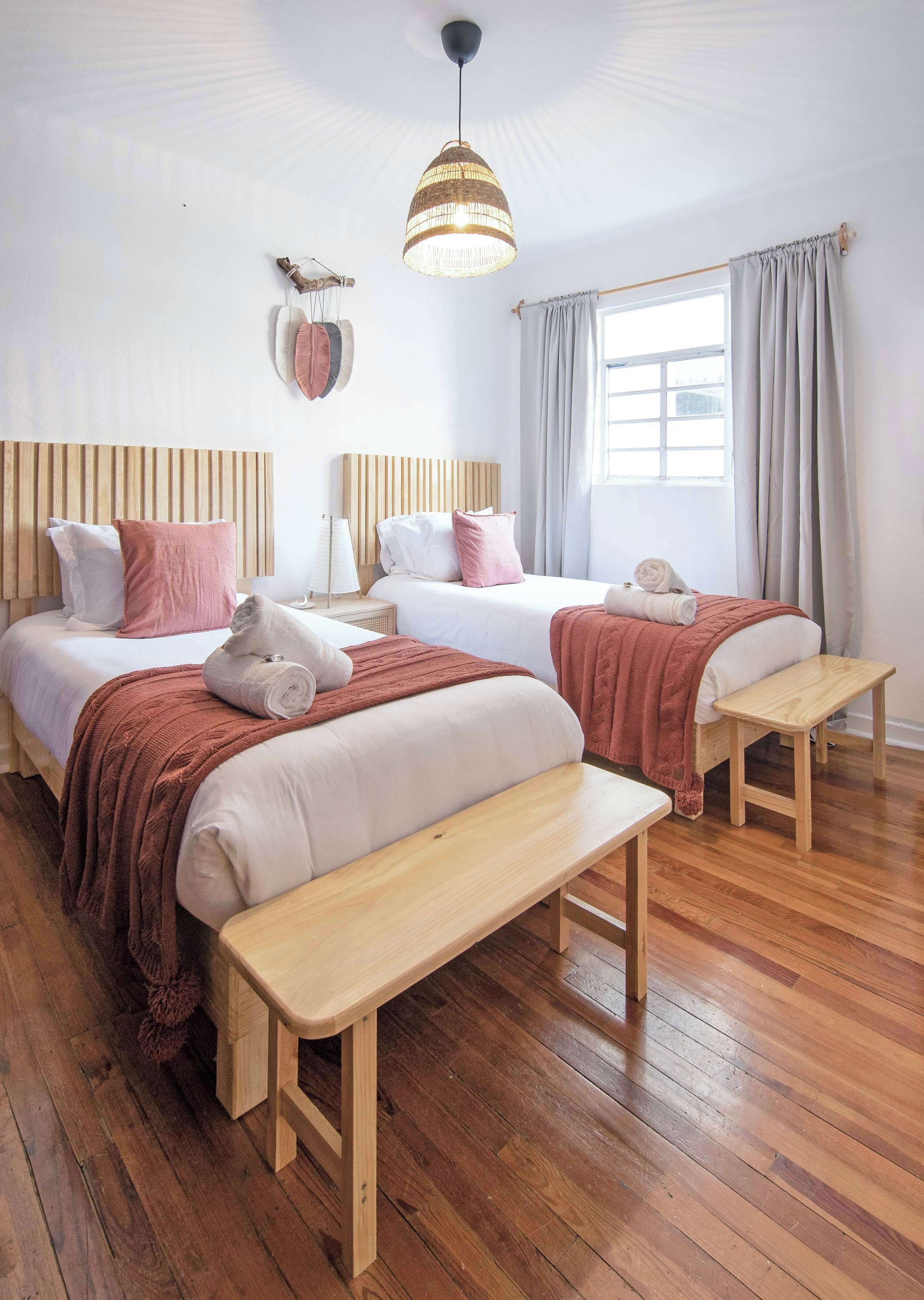 2 bedrooms, iron/ironing board, travel cot, WiFi
