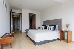 2 chambres, fer et planche à repasser, Wi-Fi