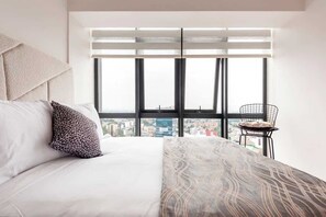 3 bedrooms, iron/ironing board, WiFi, bed sheets - Stunning High-Rise Panoramic Apartment Polanco 3BD (Ciudad de México)