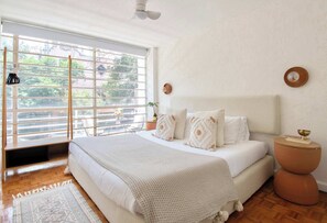 4 bedrooms, iron/ironing board, travel crib, WiFi - Lovely apartment in Condesa 4bed/2bath (Ciudad de México)