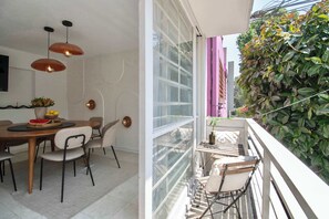 Outdoor dining - Lovely apartment in Condesa 4bed/2bath (Ciudad de México)