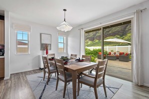 House (3 Bedrooms) | Interior - Pakele Oahu by Avantstay 5 Min to Makaha Beach (Waianae)