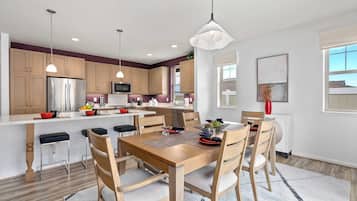 House (3 Bedrooms) | Bahagian dalam