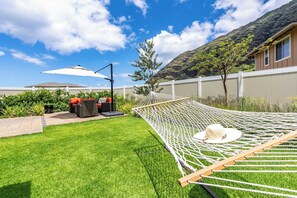 House (3 Bedrooms) | Interior - Pakele Oahu by Avantstay 5 Min to Makaha Beach (Waianae)
