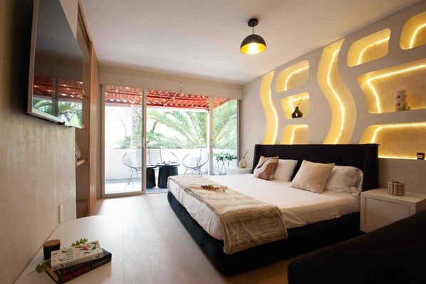 4 chambres, fer et planche à repasser, lit parapluie, Wi-Fi