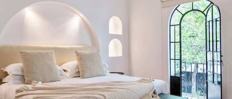 7 chambres, fer et planche à repasser, lit parapluie, Wi-Fi