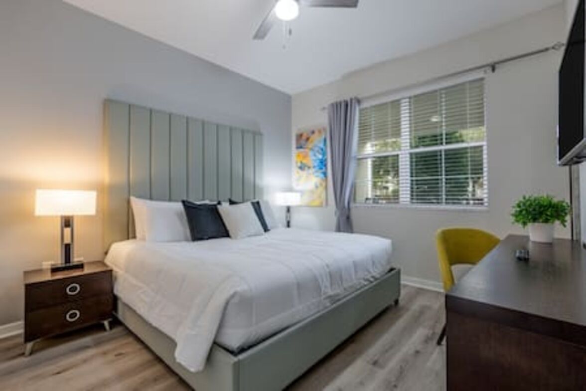 2 bedrooms, iron/ironing board, travel cot, WiFi