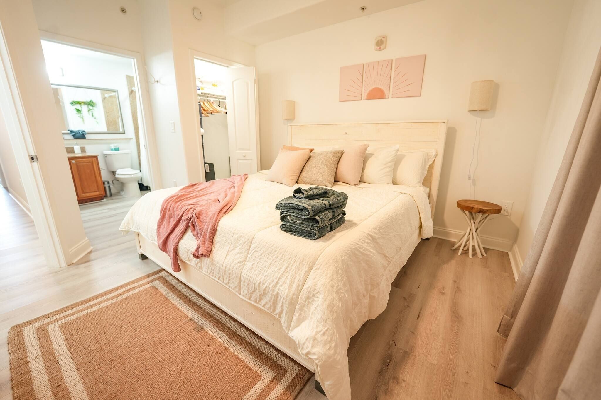1 bedroom, travel crib, free WiFi