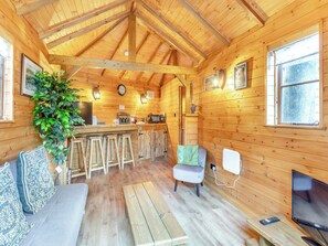 Living area - 1 bedroom accommodation in Cambridge (Cambridge)