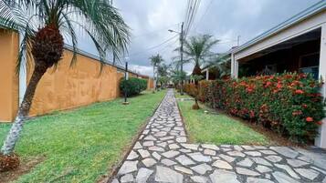 Standard Villa | Terrace/patio