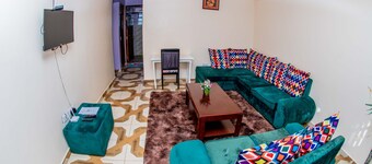  A&B Cozy Apartment - Your Stylish Haven for Ultimate Comfort