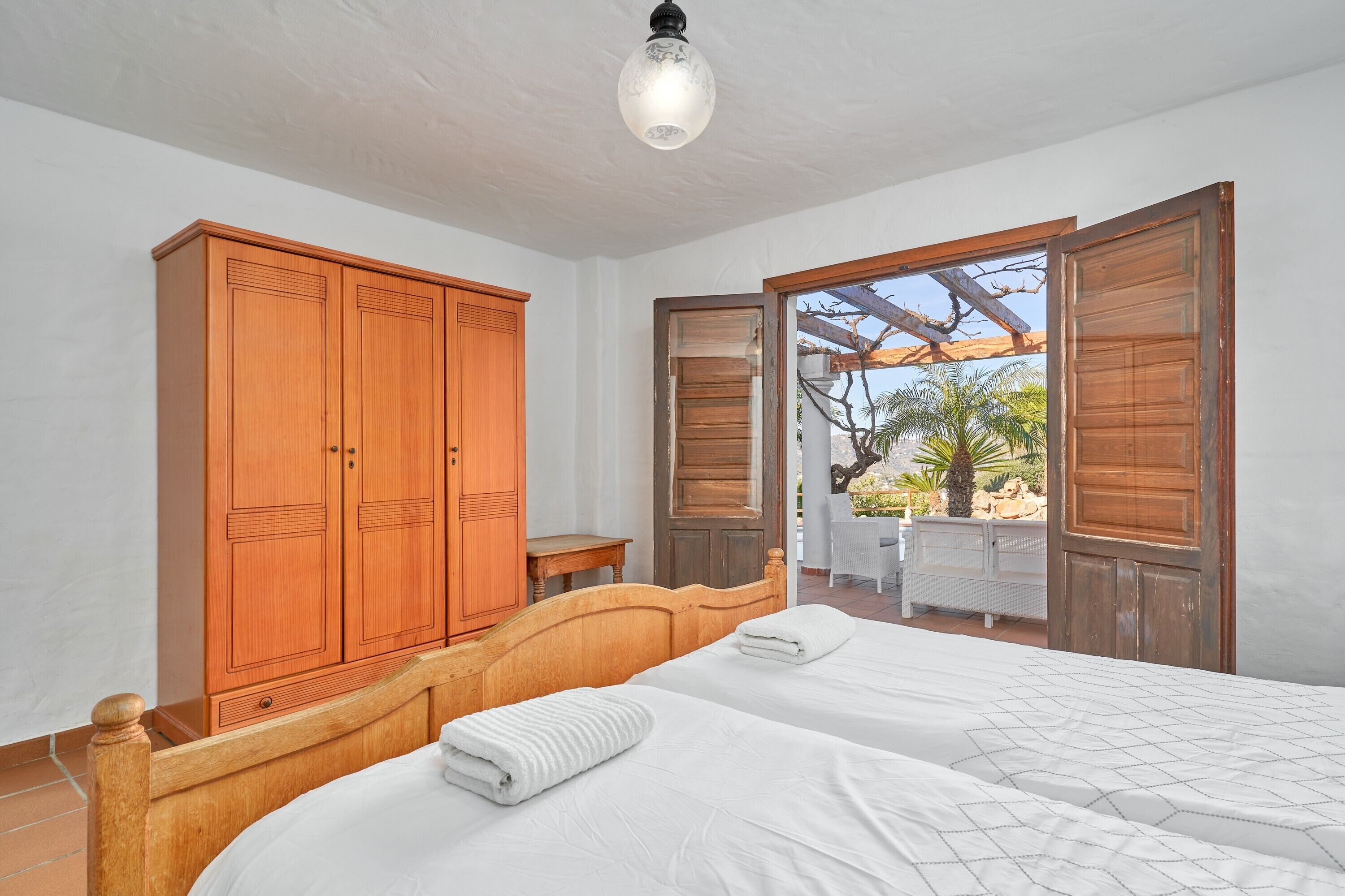 2 soverom, wi-fi (inkludert) og sengetøy