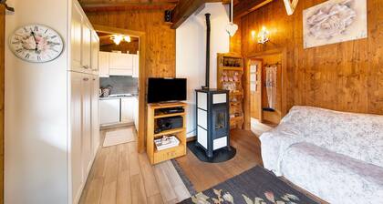 Chalet 'Orserose I Fer Da Stir' mit Bergblick, Gemeinschaftsterrasse und WLAN