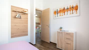 2 camere, ferro/asse da stiro, Wi-Fi gratuito, lenzuola