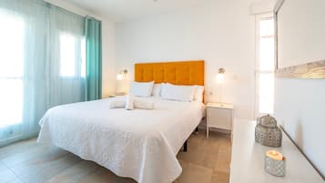 4 bedrooms, iron/ironing board, free WiFi, bed sheets