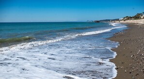 Beach nearby - Apartment 'Fantastic Beachfront' with Sea View, Wi-Fi and Air Conditioning (Estepona)