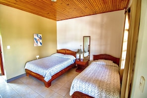 Premium kamer | 1 slaapkamer, luxe beddengoed, donsdekens, individueel gemeubileerd