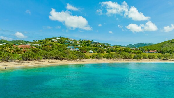 Sun loungers, beach towels - 3 Bedroom house in Estate Shoys near golf, beach, tennis and Buccaneer resort (Christiansted)