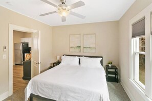 2 bedrooms, desk, iron/ironing board, travel cot