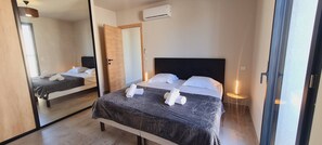 4 室のベッドルーム、WiFi (無料)