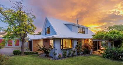 Comfort, Style, Relaxation. Your Home Away from Home Awaits!