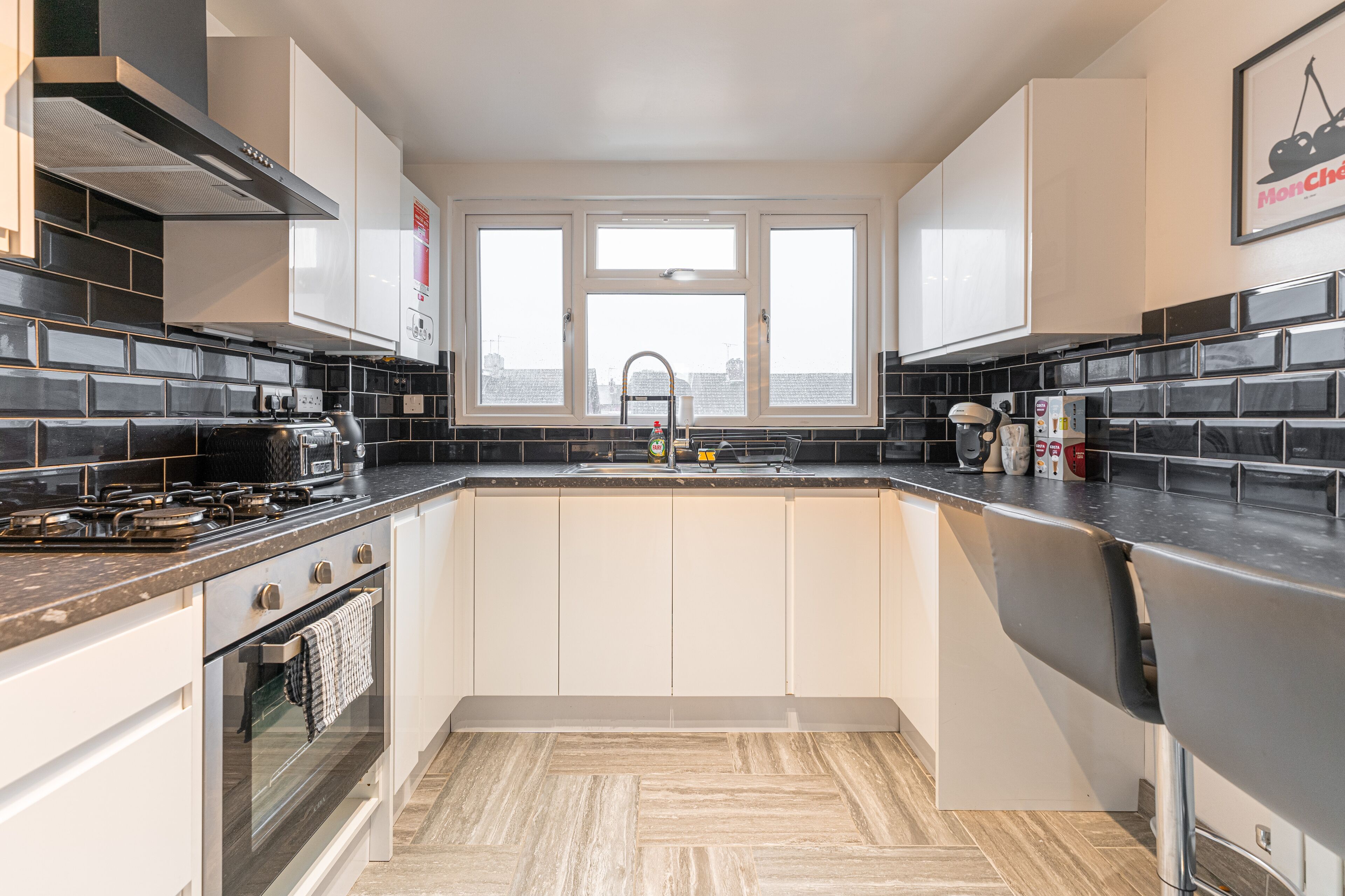 Fridge, microwave, oven, coffee/tea maker