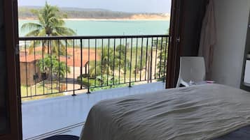 3 quartos, ferros/tábuas de passar roupa, Wi-Fi, roupa de cama