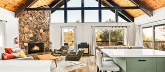 EV Charger, Dogs welcome at Sunset Ridge!