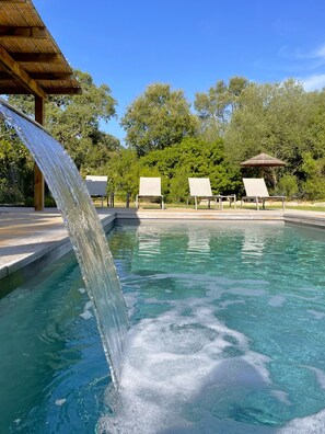 Opvarmet pool