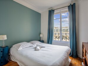 3 chambres, bureau, fer et planche à repasser, Wi-Fi