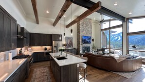 Coffee/tea maker, fridge, microwave, oven - Winterfell at Winter Park Resort, New Luxury Home | Private Hot Tub | Stunning Views (Winter Park)