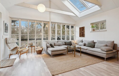 Stunning home in Allingåbro with WiFi