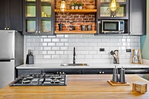 Fridge, microwave, oven, stovetop - Stunning Oceanview Condo steps from town (Tamarindo)