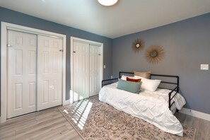 2 chambres, fer et planche Ă repasser, Wi-Fi gratuit, draps fournis